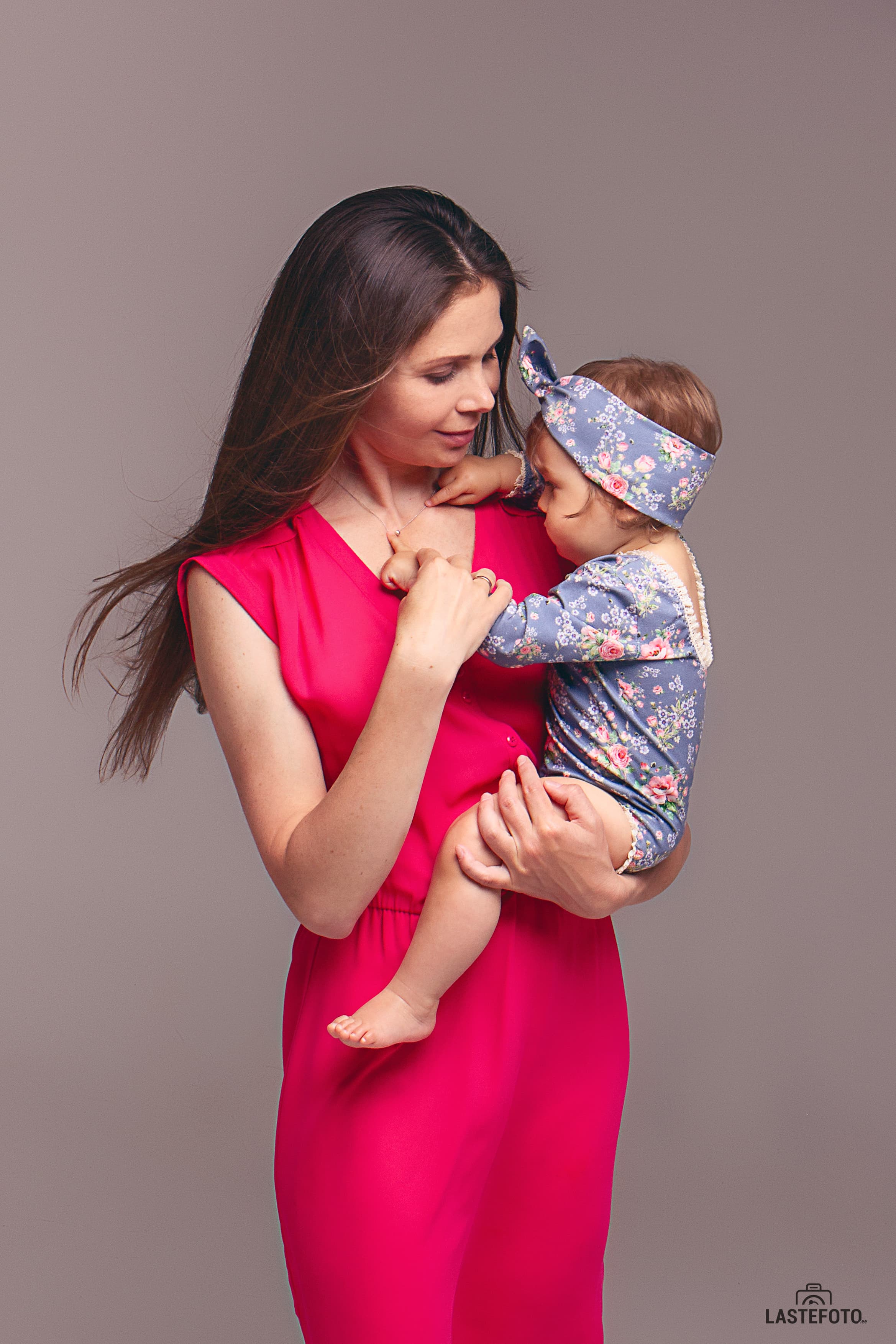 Mother and baby photo shoot in the studio