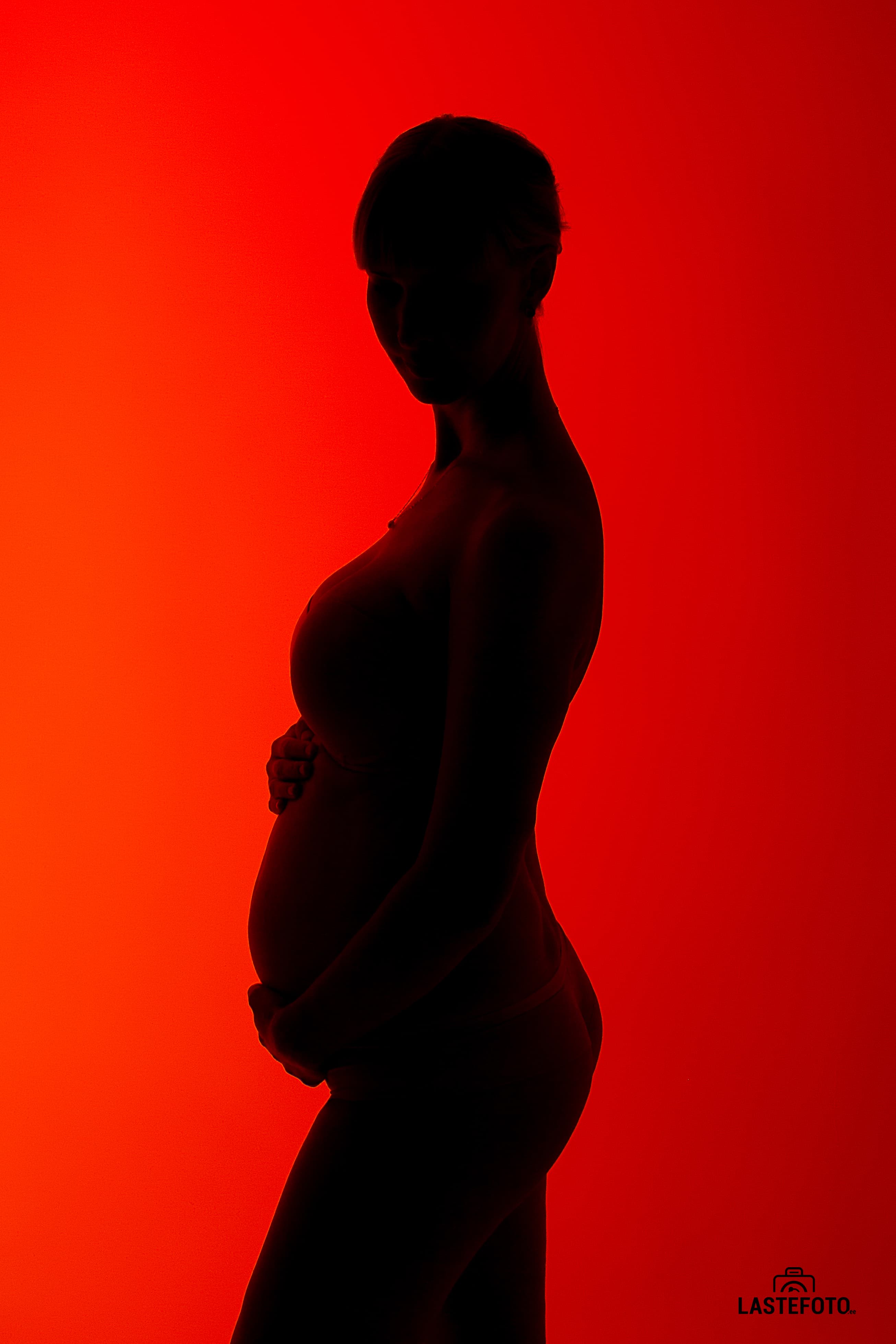 Фотосессия беременности в студии