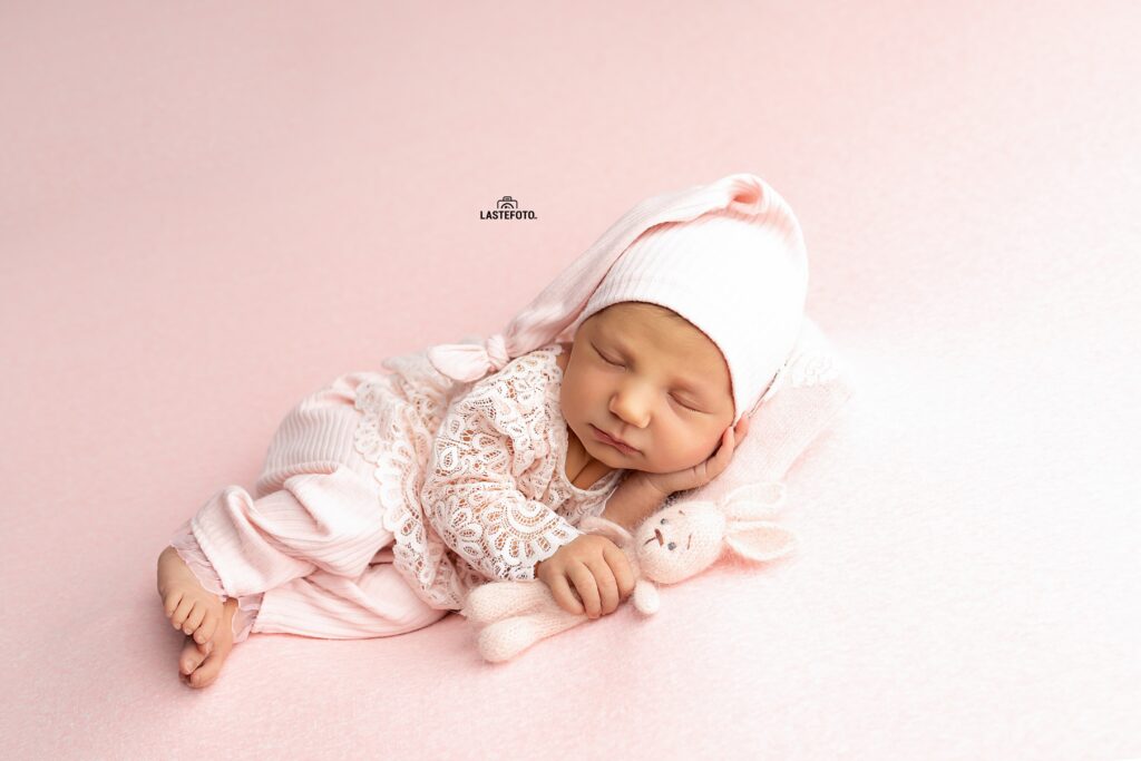 Why Is My Newborn Crying? 5 Surprising Reasons and What You Can Do About It 3 Newborn Crying